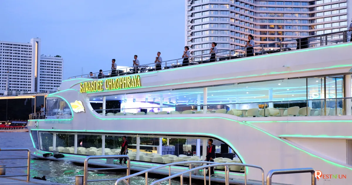 ล่องเรือเจ้าพระยาไอคอนสยาม Sawasdee Chaophraya cruise เรือตกแต่งสวยงาม